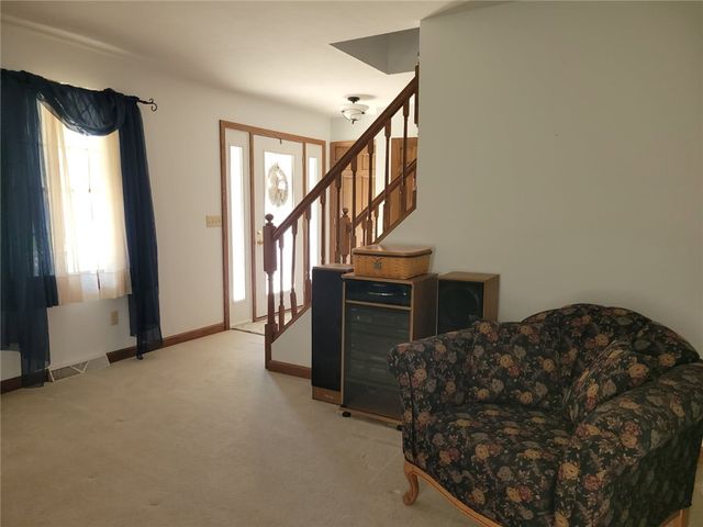 15 Willow Ln, Pine Twp, PA 16127