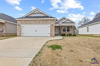 125 N Sky Drive, Warner Robins, GA 31093