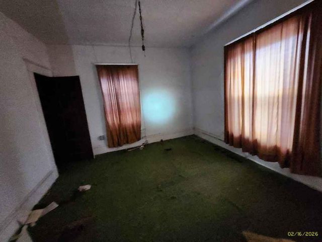 1010 Brooklyn Avenue, Kansas City, MO 64127