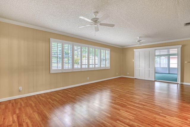 24 Pinetree Circle, Tequesta, FL 33469