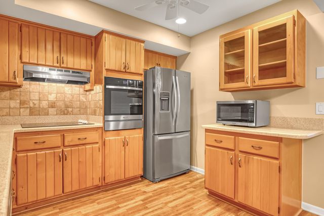 24 Pinetree Circle, Tequesta, FL 33469