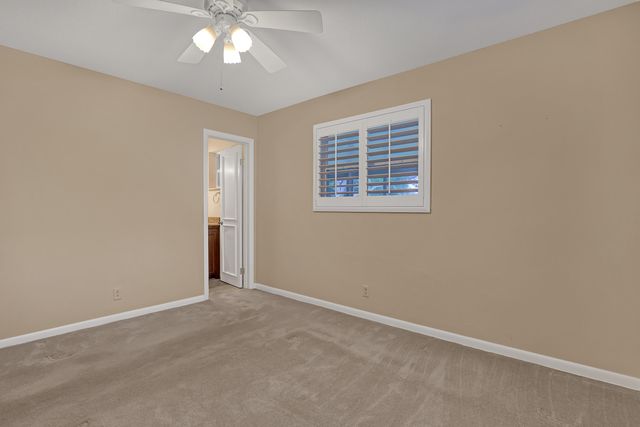 24 Pinetree Circle, Tequesta, FL 33469