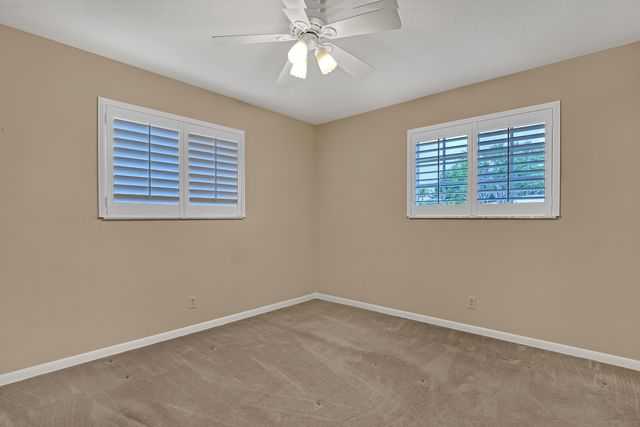 24 Pinetree Circle, Tequesta, FL 33469
