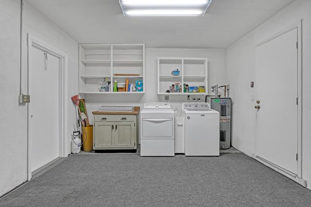 24 Pinetree Circle, Tequesta, FL 33469