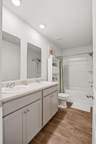 221 Cozy Brook Court, Summerville, SC 29486