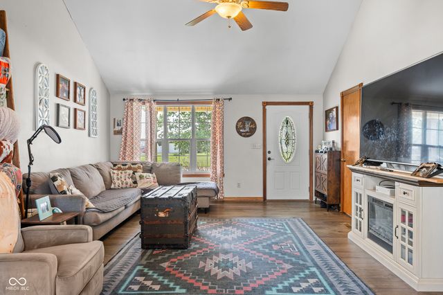 6486 E Orchard Drive, Edinburgh, IN 46124