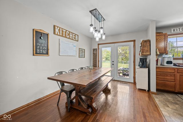 6486 E Orchard Drive, Edinburgh, IN 46124