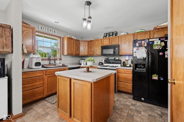 6486 E Orchard Drive, Edinburgh, IN 46124