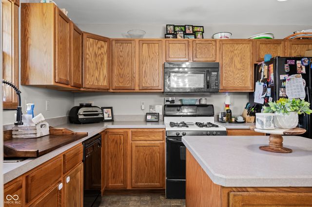 6486 E Orchard Drive, Edinburgh, IN 46124