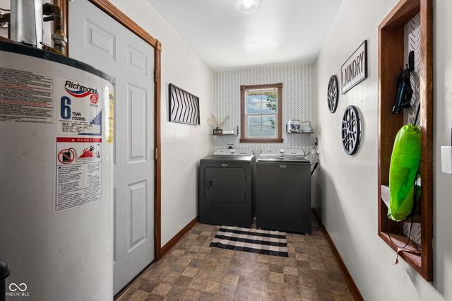 6486 E Orchard Drive, Edinburgh, IN 46124