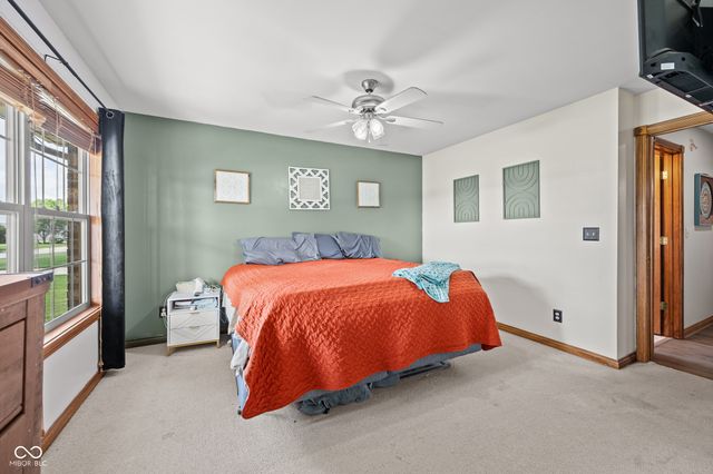 6486 E Orchard Drive, Edinburgh, IN 46124