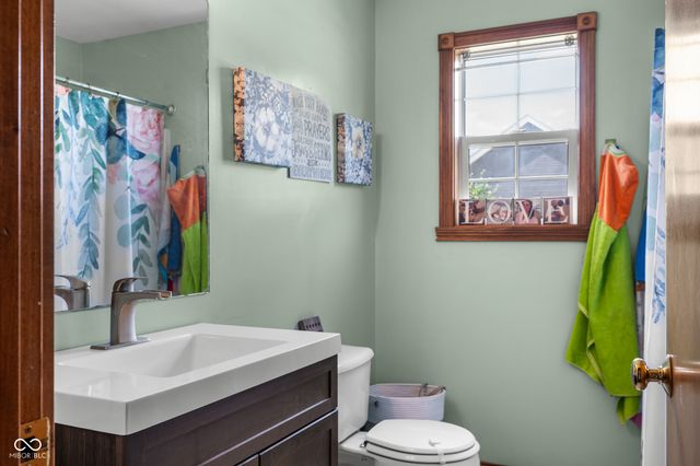 6486 E Orchard Drive, Edinburgh, IN 46124