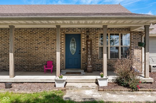 6486 E Orchard Drive, Edinburgh, IN 46124