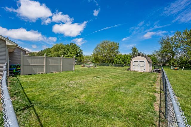6486 E Orchard Drive, Edinburgh, IN 46124