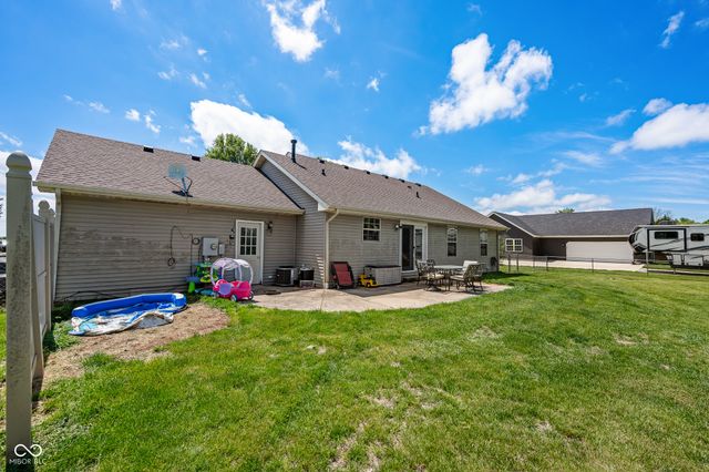 6486 E Orchard Drive, Edinburgh, IN 46124