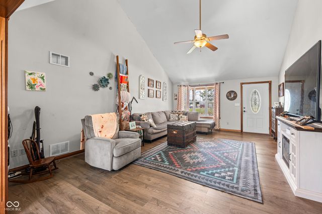 6486 E Orchard Drive, Edinburgh, IN 46124