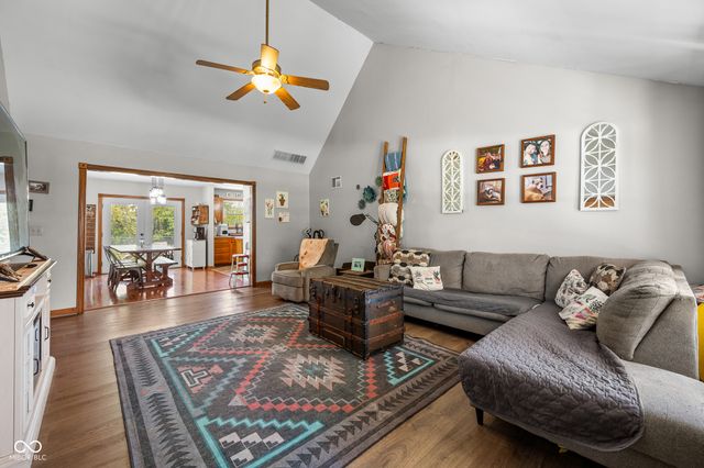 6486 E Orchard Drive, Edinburgh, IN 46124