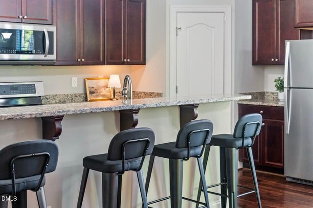 1208 Yellow Wood Drive, Mebane, NC 27302