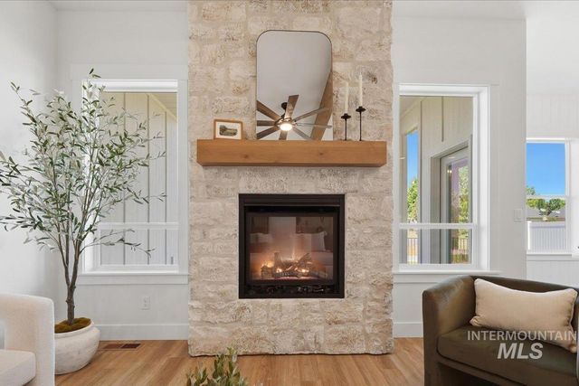 580 W Millstone St, Middleton, ID 83644