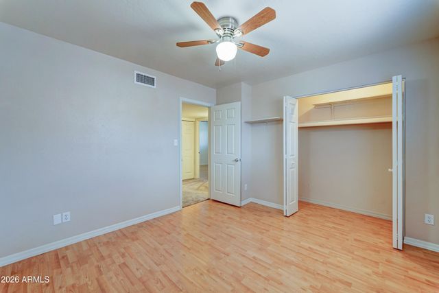 1556 E GLADE Avenue, Mesa, AZ 85204