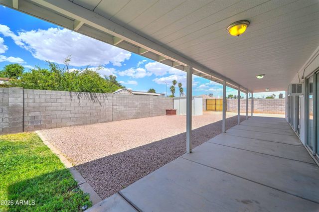 1556 E GLADE Avenue, Mesa, AZ 85204
