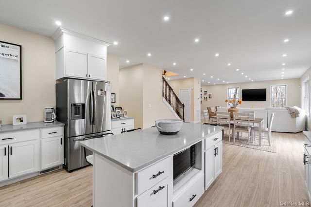 159 Rombout Road, Poughkeepsie, NY 12603