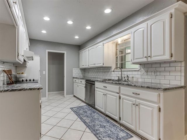 11017 NW 116th Street, Yukon, OK 73099