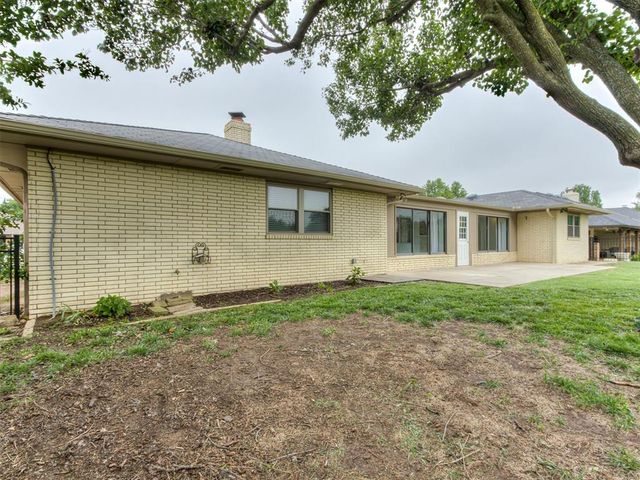 11017 NW 116th Street, Yukon, OK 73099