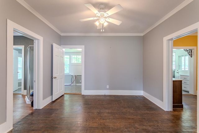 70 PICKWICK ST, Savannah, TN 38372