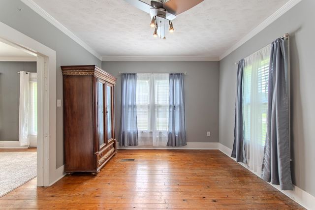 70 PICKWICK ST, Savannah, TN 38372