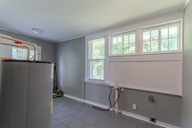 70 PICKWICK ST, Savannah, TN 38372
