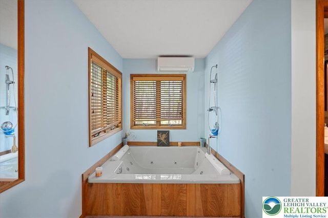 4167 Forest Drive, Polk Twp, PA 18058