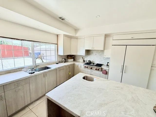 16641 Parthenia, North Hills, CA 91343