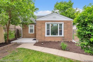 1660 N Sheldon Road, Canton, MI 48187