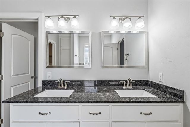 6333 NW 177th Circle, Edmond, OK 73012