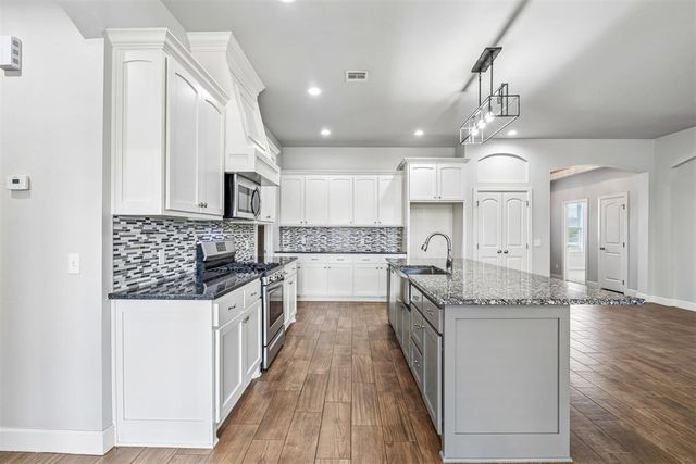 6333 NW 177th Circle, Edmond, OK 73012