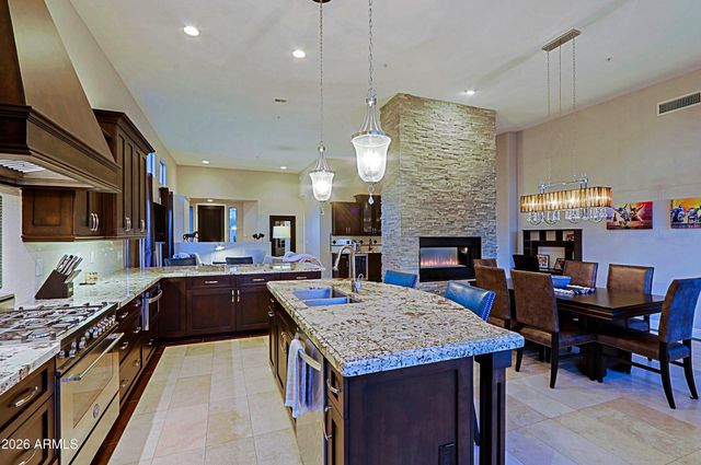 32659 N 70TH Street, Scottsdale, AZ 85266