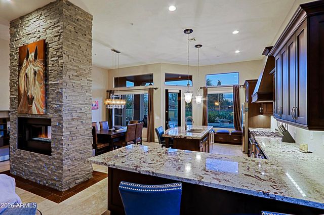 32659 N 70TH Street, Scottsdale, AZ 85266