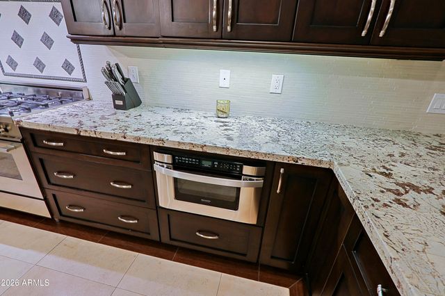 32659 N 70TH Street, Scottsdale, AZ 85266