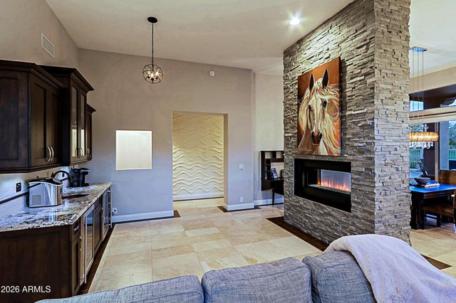 32659 N 70TH Street, Scottsdale, AZ 85266