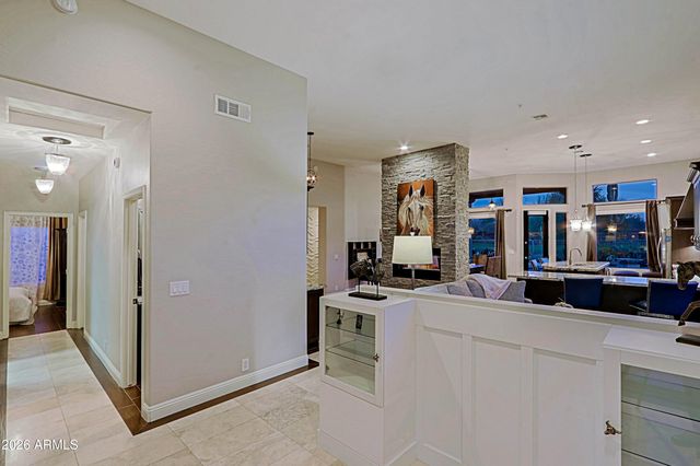 32659 N 70TH Street, Scottsdale, AZ 85266