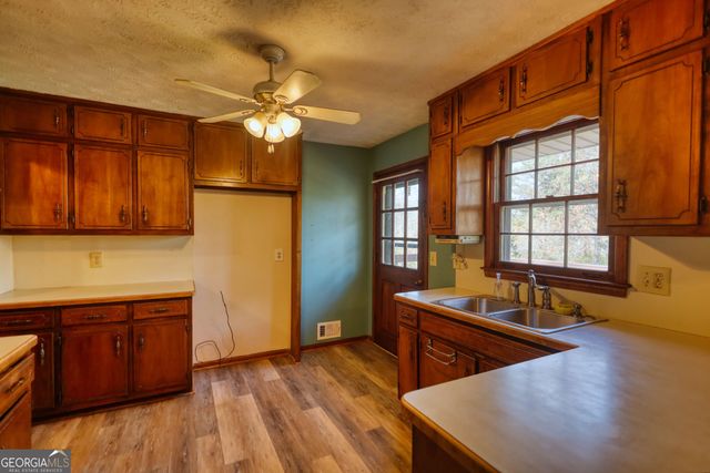 2289 Amberbrook Drive SW, Conyers, GA 30094