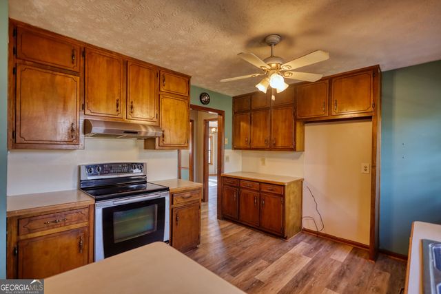 2289 Amberbrook Drive SW, Conyers, GA 30094