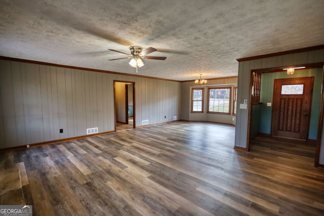 2289 Amberbrook Drive SW, Conyers, GA 30094