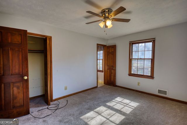 2289 Amberbrook Drive SW, Conyers, GA 30094