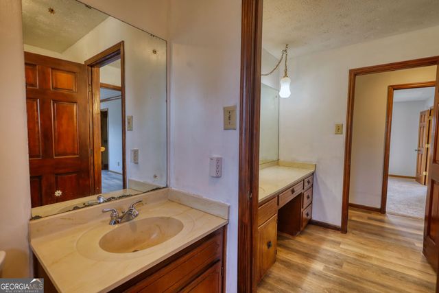 2289 Amberbrook Drive SW, Conyers, GA 30094