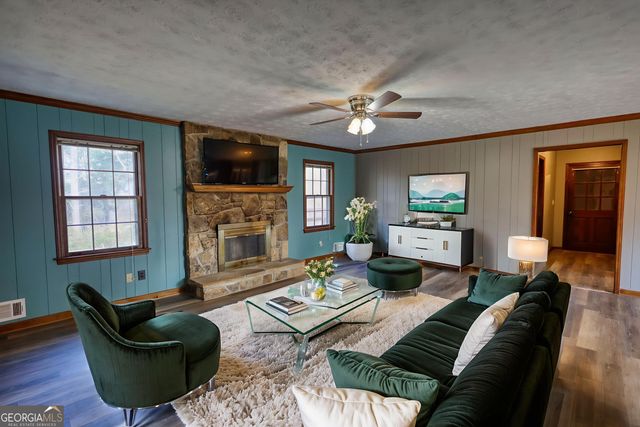 2289 Amberbrook Drive SW, Conyers, GA 30094