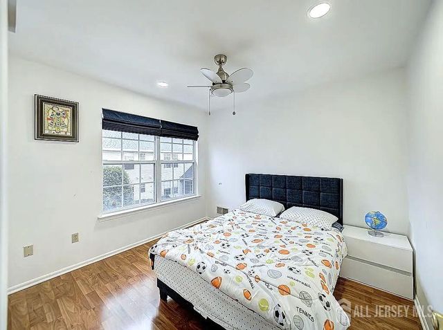351 Bowler Court, Piscataway, NJ 08854