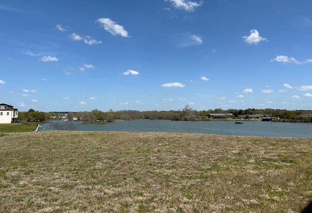 11000 N Lake Mist Lane, Willis, TX 77318