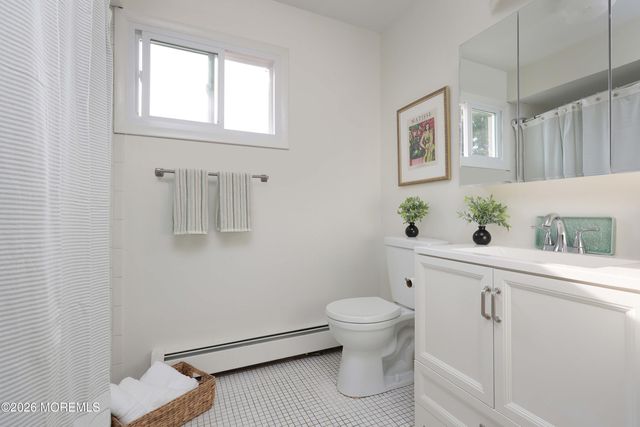 253 Forest Avenue, Middletown, NJ 07748
